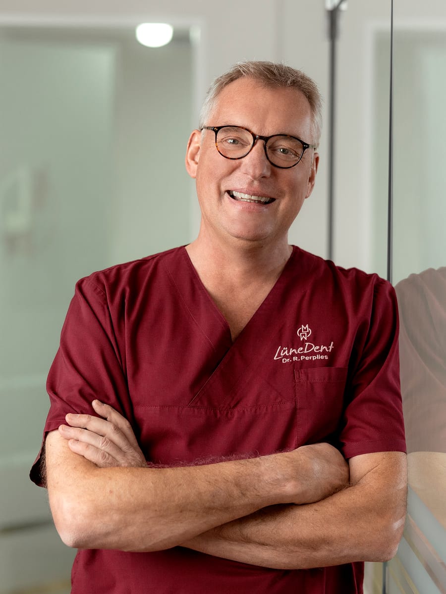 Dr. med. dent. Rainer Perplies, Zahnarzt bei LüneDent in Lüneburg