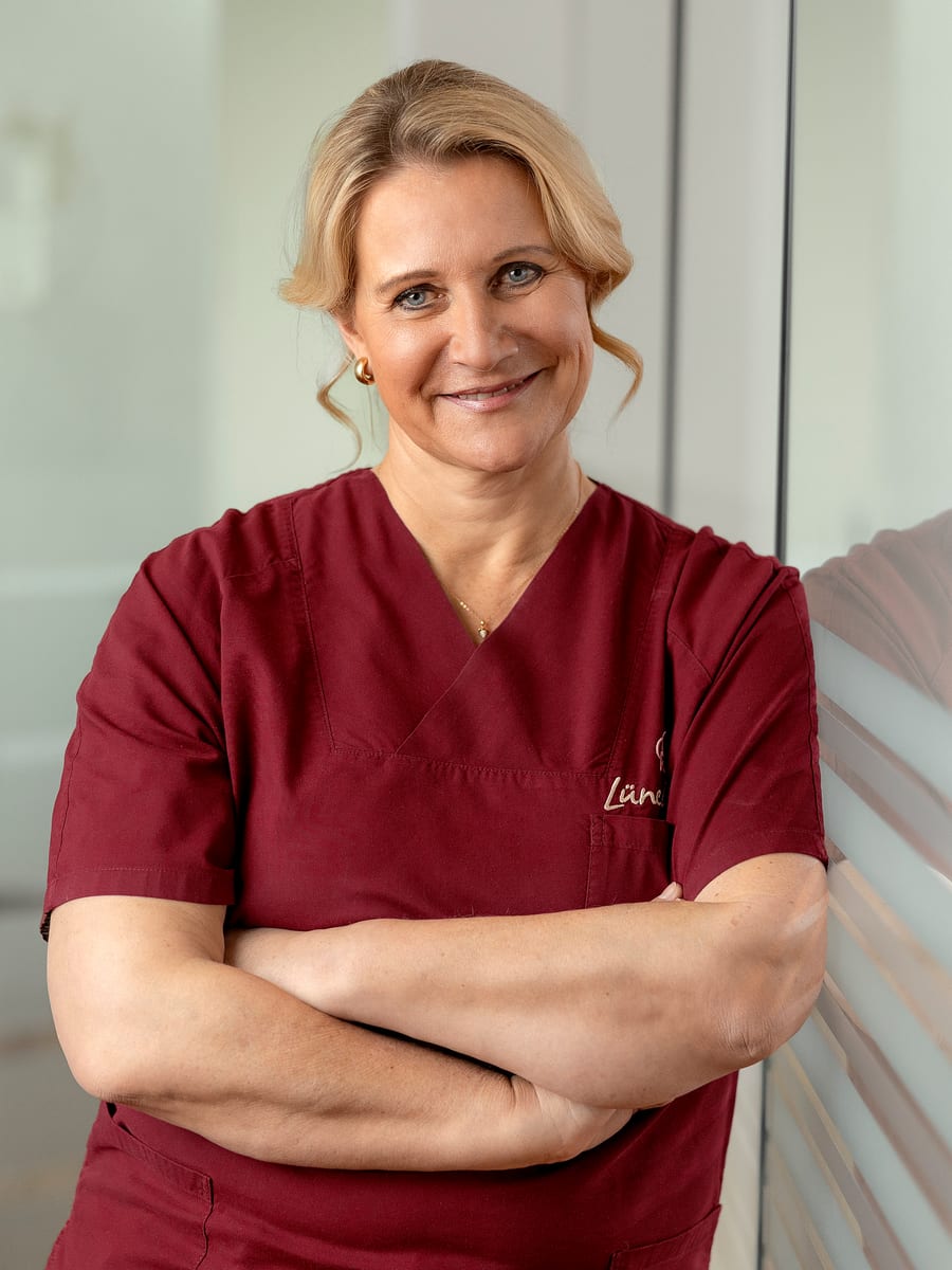 Zahnärztin Sandra Perplies bei LüneDent in Lüneburg